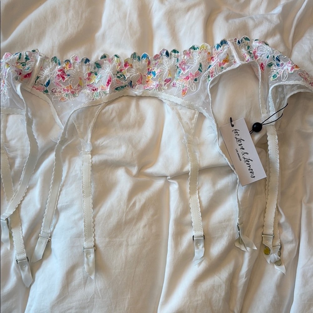 NWT For love & lemons XS Garter belt . White lace floral with colorful details